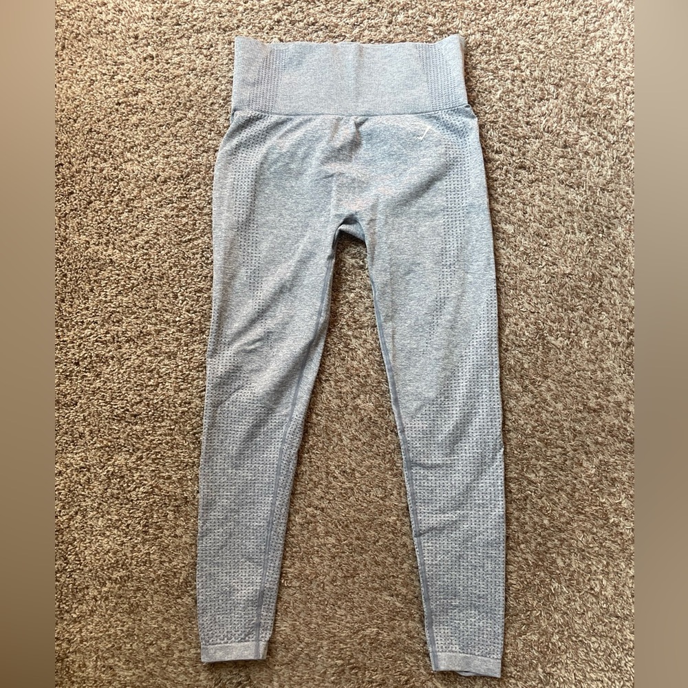 GREY GYMSHARK LEGGINGS